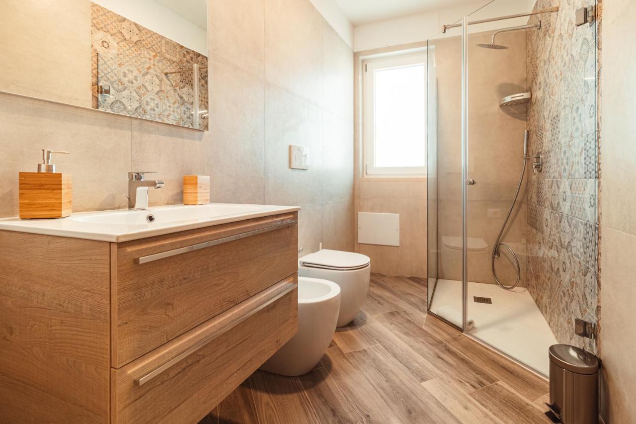 Da Riva Apartment Sea View - Housea 滨海波利尼亚诺 外观 照片